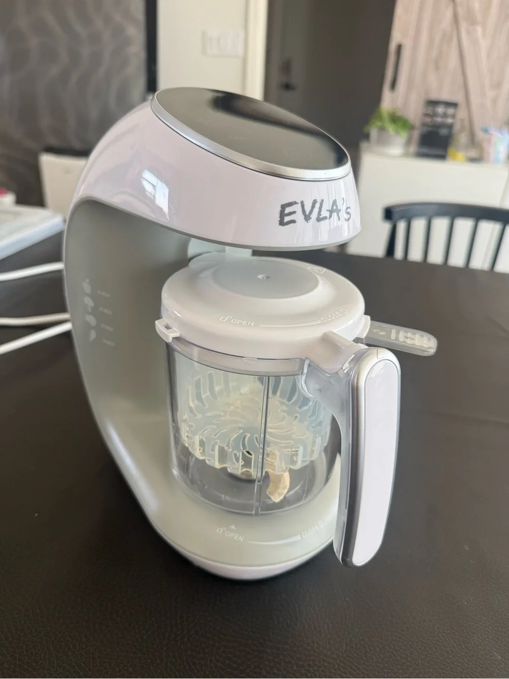 Evla’s White Baby Food Maker - Compact Home Kitchen Steamer & Blender
